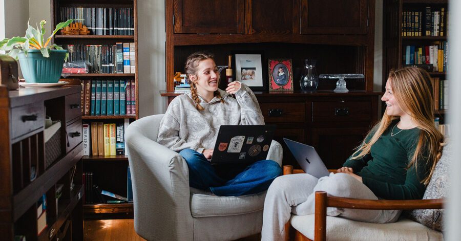 Homeschool students having a conversation about AI