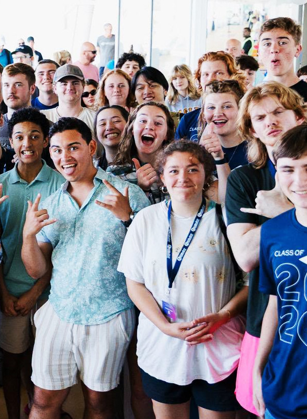 Group of Classical Conversations Students on Cruise